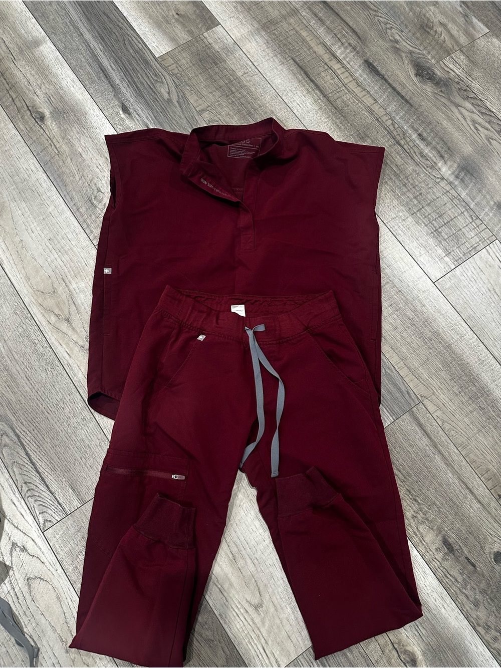 Figs Women's Maroon Jogger Scrub Pants